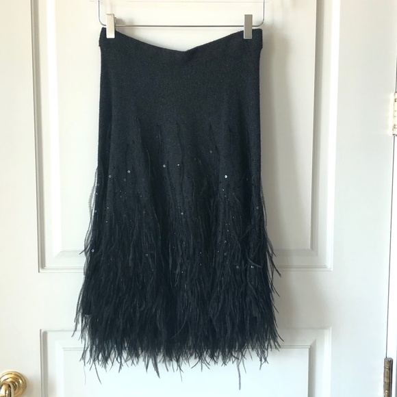 Michael Kors 2pc Feather Embellished Cashmere Set - Picture 6 of 8